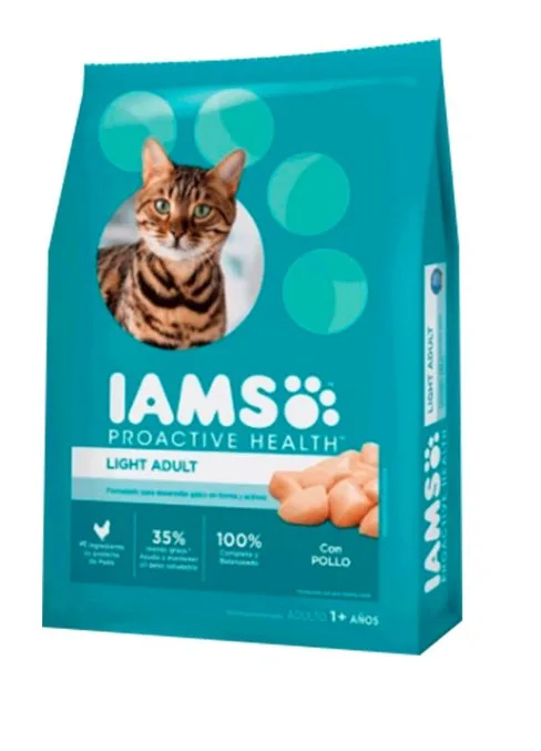 Iams Light Gatos Adultos sabor Pollo
